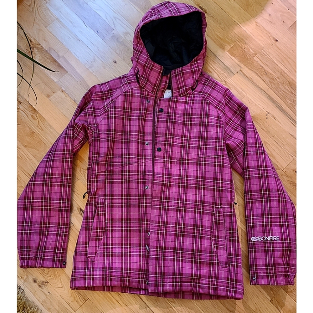 New Bonfire Pink Plaid Tailored Fit Dry Level 2 Snowboard Jacket Medium